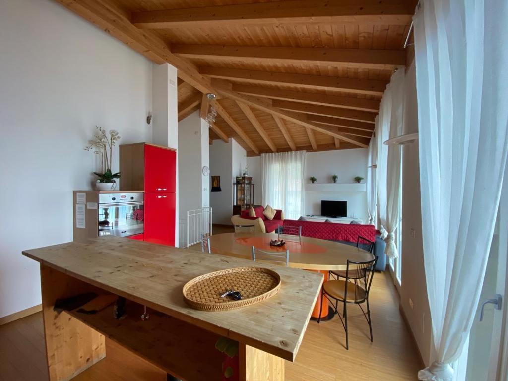Luxury Penthouse With Big Terrace Leilighet Argegno Eksteriør bilde
